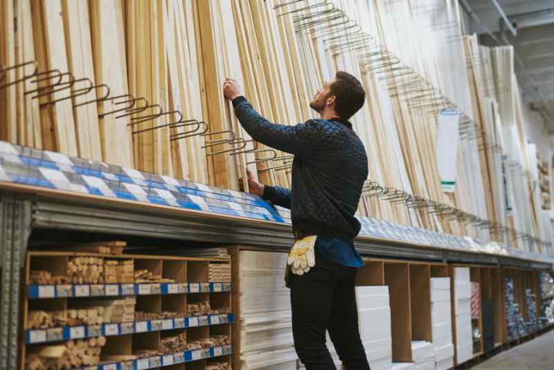 Buy Lumber from Lowes or a Lumber Yard